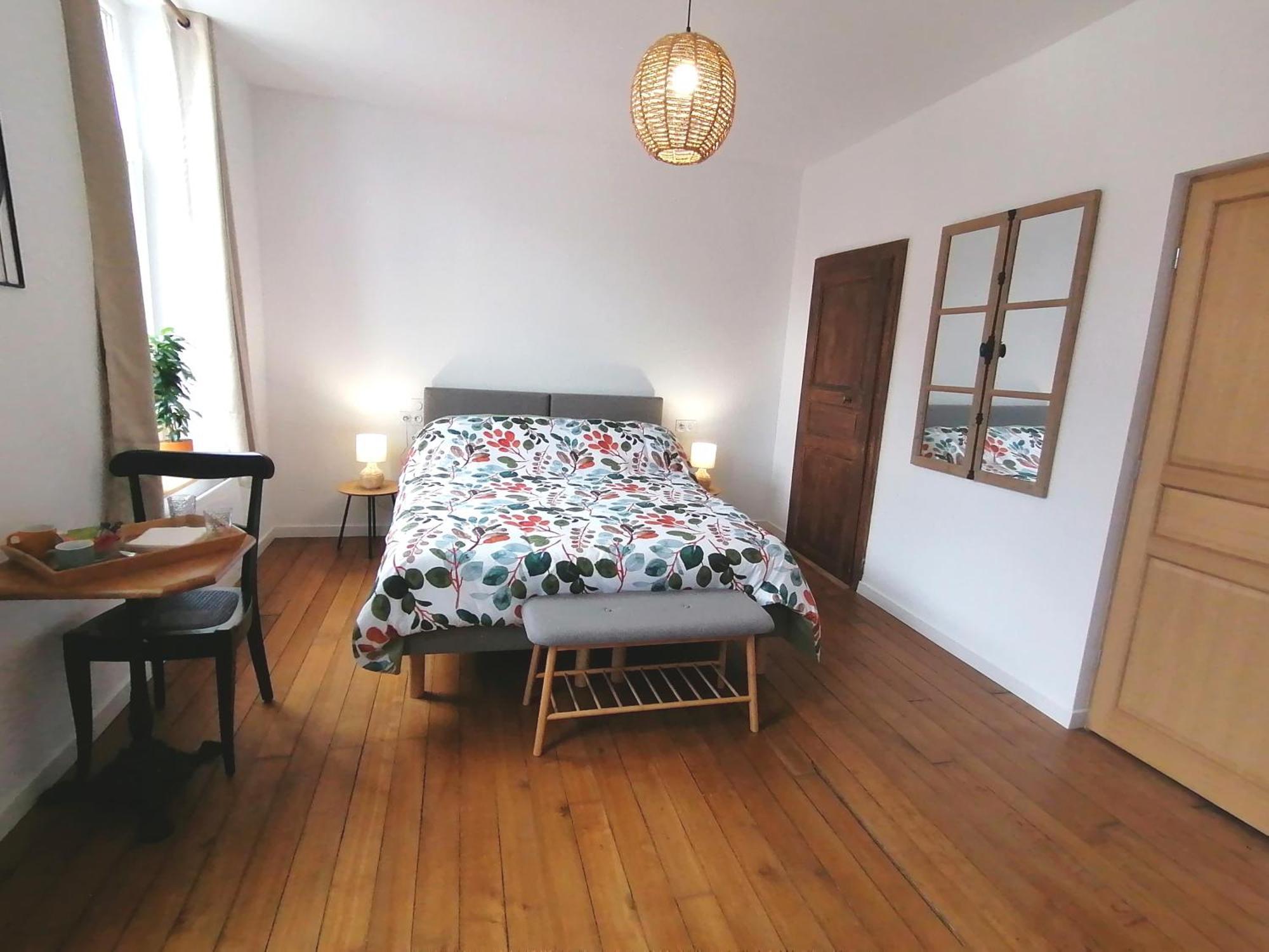Le Relais Napoleon Bed and Breakfast Avesnes-sur-Helpe Exteriör bild